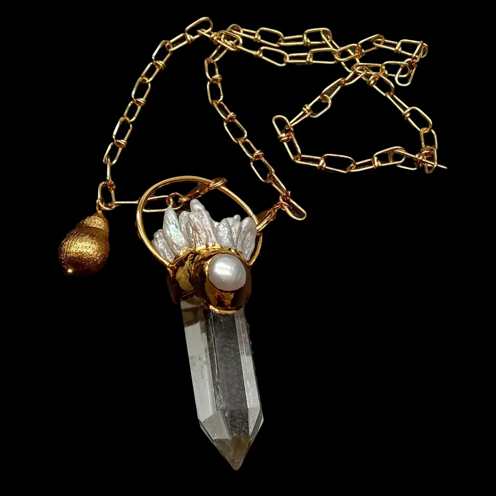 

Y·YING natural White Quartzs Point Pendant necklace Biwa Pearl Pendant Chain Necklace 20"