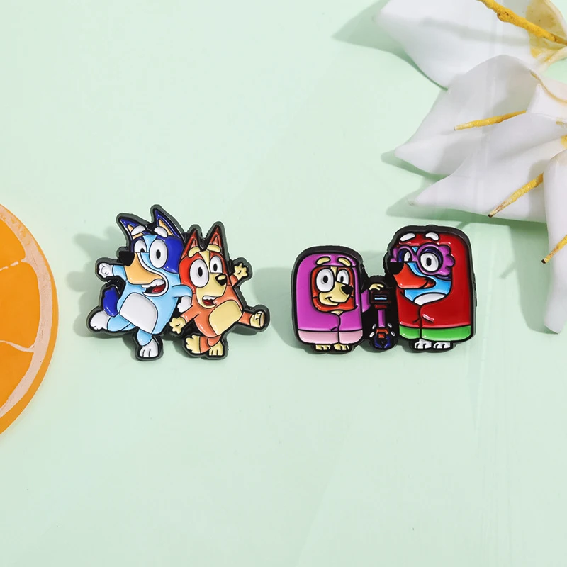 Dog Cat Penguin Duck Rabbit Tortoise Mouse Clown Cowboy Frog Metal Badge Punk Brooch Jewelry Cute Animal Pin Sad Frog Bee Wings