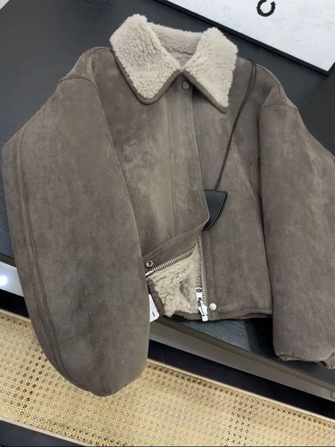 Retro Wildleder-Lederjacke mit Fellbesatz für Damen, Wintermode, Gefütterte Warme Jacke, Koreanischer Stil, Stehkragen