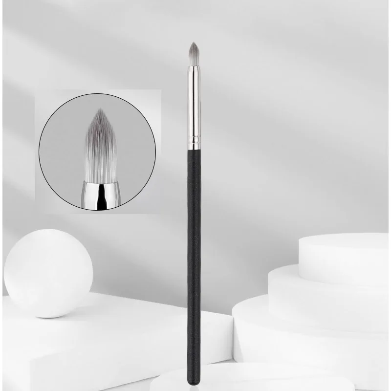 Tapered Detail Eyeshadow Brush High Quality Synthetic Hair Tear Ditch Concealer Pointed Crease Brush Precise Liner Makeup Brush