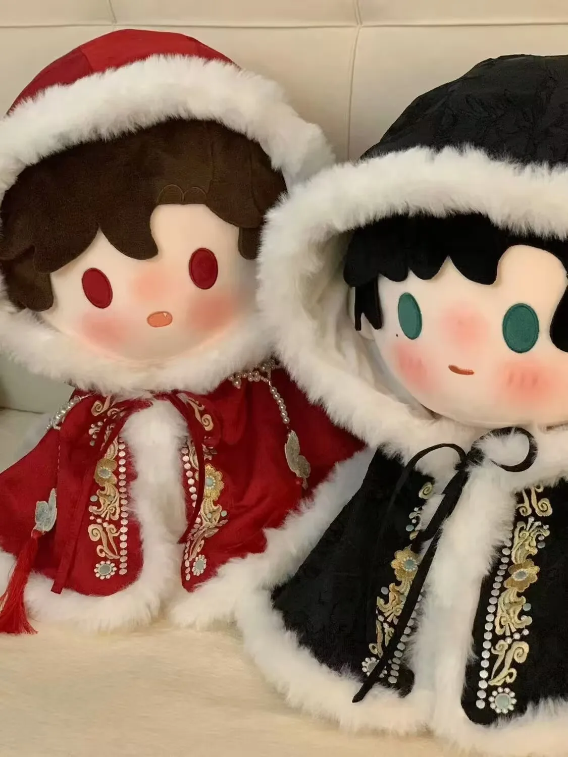 Vestido de boneca de algodão de 40cm, capa, terno de felicitações bordado de ano novo, conjunto de substituição de boneca festiva do Festival da Primavera, atributo de cosplay