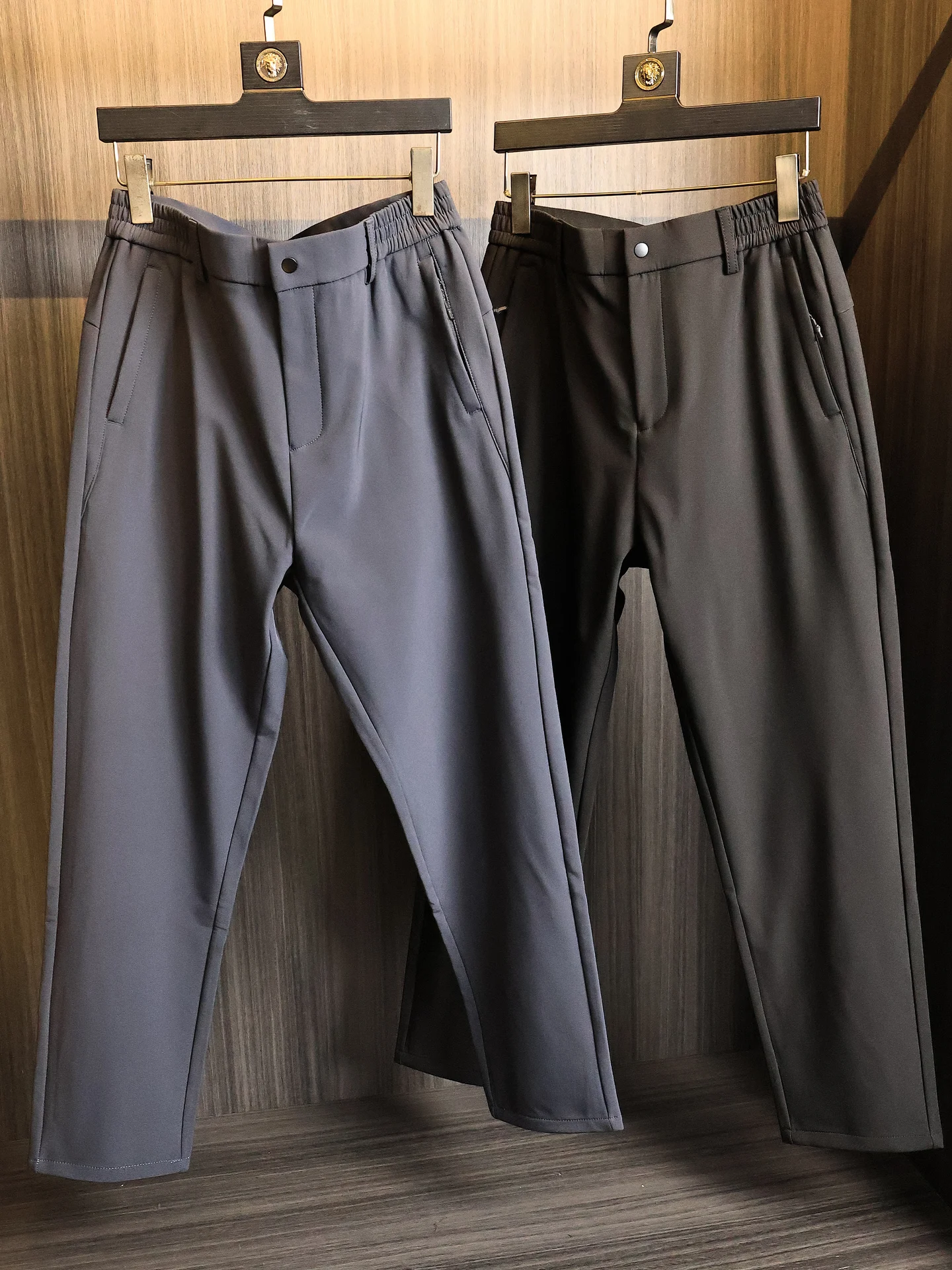 Men's Softshell Pants Thickened Warm Fleece Outdoor Casual Long Trousers Windproof Waterproof Straight Leg Autumn Winter