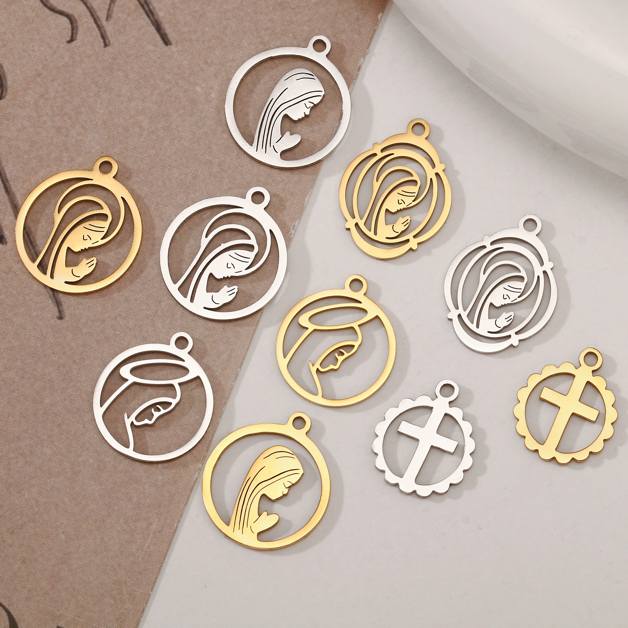 5 Stück Jungfrau Maria Verbindungsanhänger aus Edelstahl, Exquisite 3-Loch Unsere Liebe Frau Gliederanhänger für DIY Halsketten und Armbänder – Detail 6