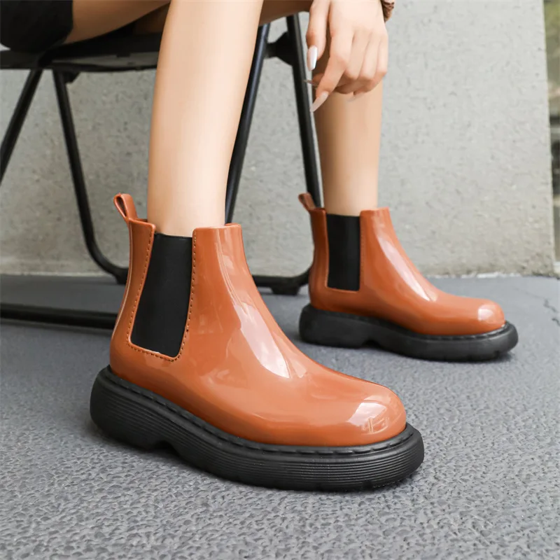 

Women's Fashionable Solid Color High-end Rain Boots with Soft Soles Comfortable and Versatile Water Shoes Outer Casual Work Shoe