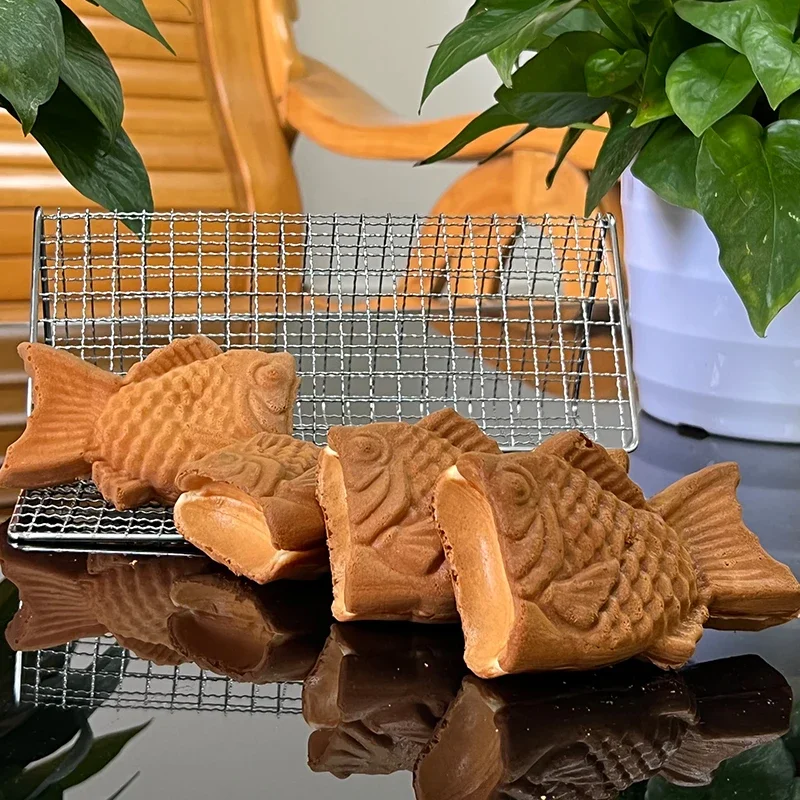 

Hot Commercial 220V Fish Shape Ice Cream Waffle Cone Machine Open-Mouth Taiyaki Maker Snack Machine