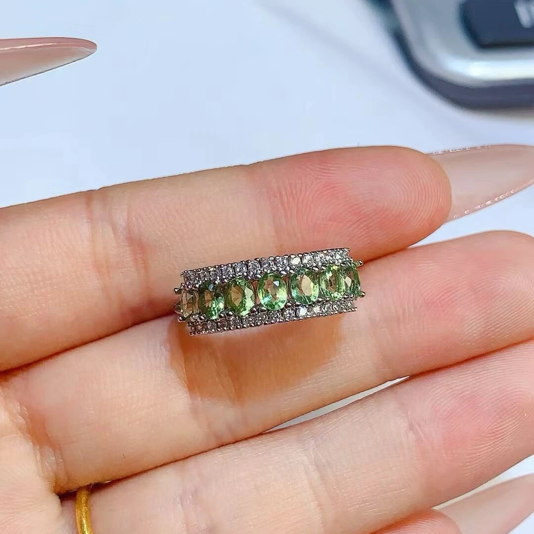 KJJEAXCMY high-end Natural Sapphire Ring,crafted with S925 silver electroplating craftsmanship,feature gemstones that are clear