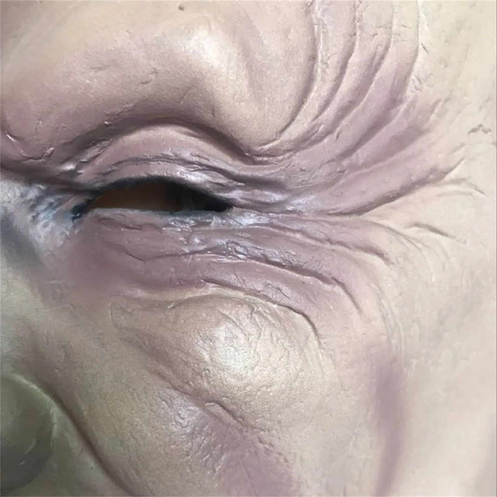 Thumbnail 4 - #25 Cheap Novelty Face Masks Worth Buying