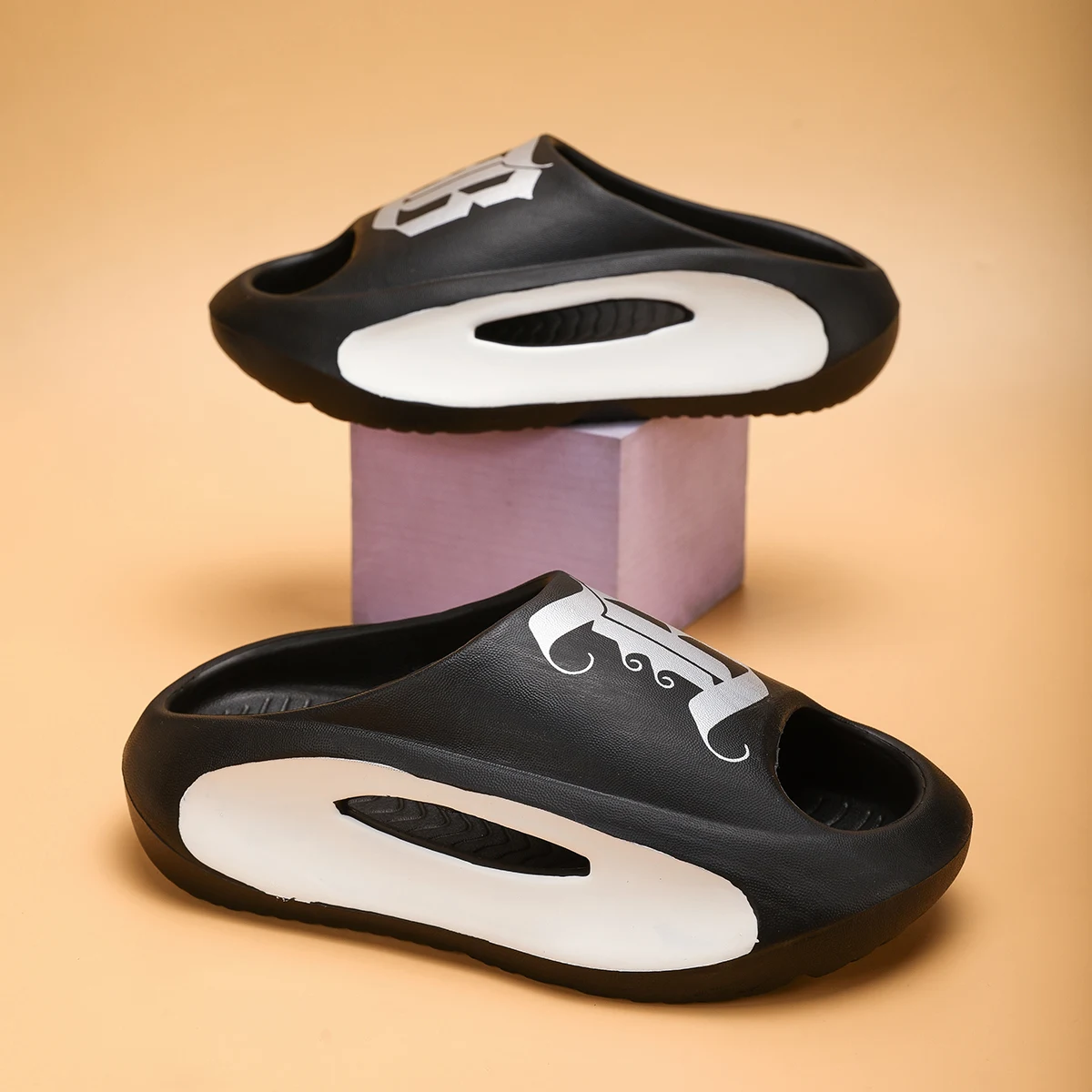 Luxury Boys Slides Slippers Summer Water Shoes Casual Sneaker Lightweight Thick Sole Soft Fashion Print Slipper Sandals for Boy