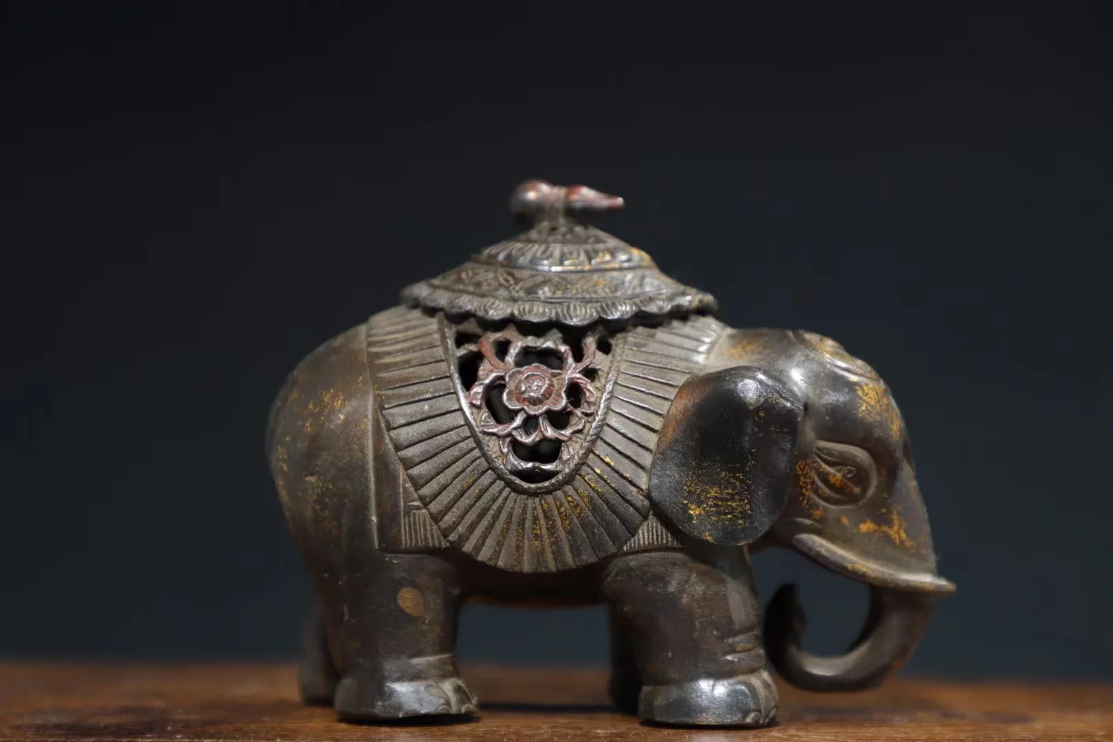 

Rare old Handmade copper Elephant censer statue,Free shipping