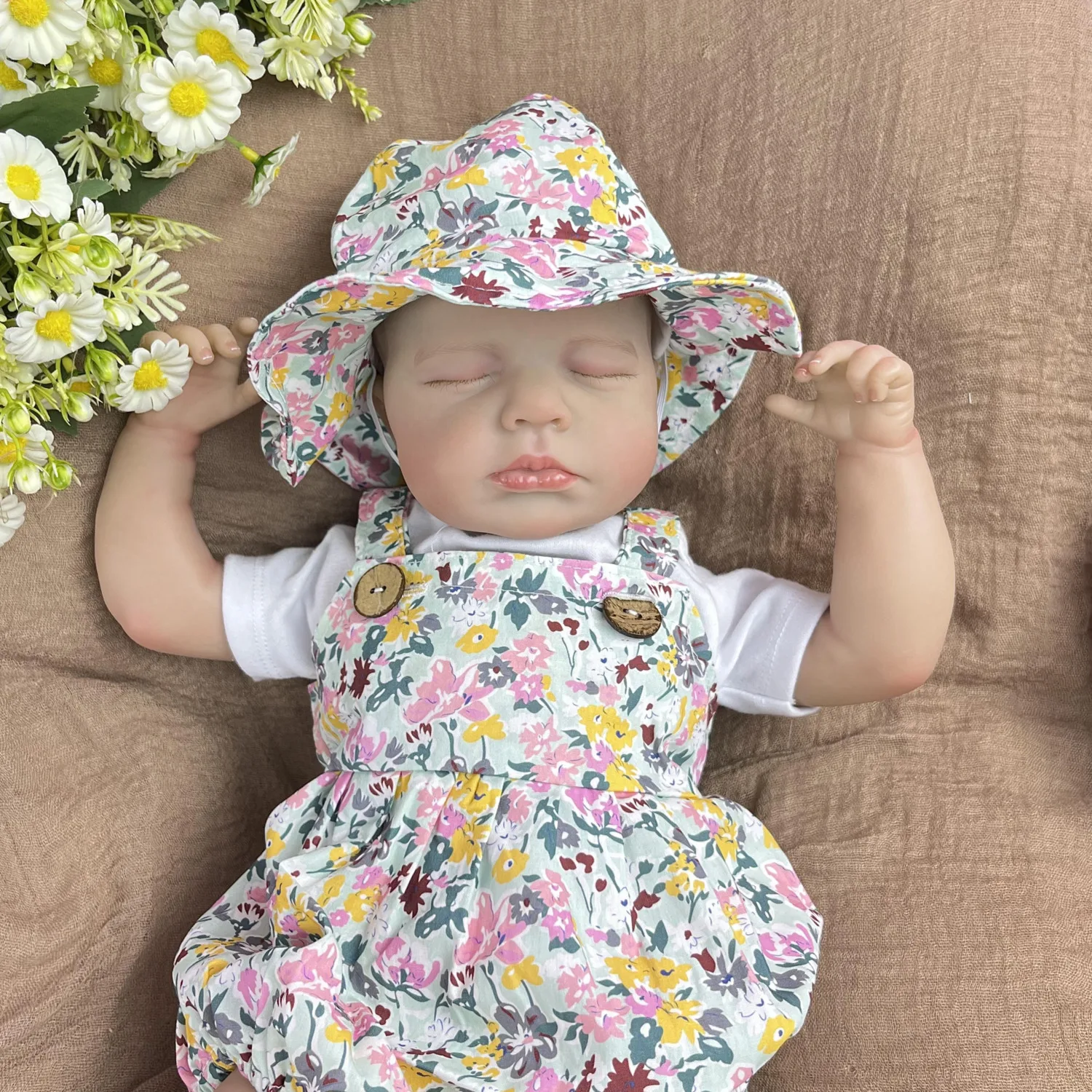 دمية بي زي دول نائمة بطول 19 بوصة (48 سم) بجلد ثلاثي الأبعاد مع عروق مرئية، دمية أطفال واقعية من الفينيل مع أطراف قماشية، هدية عيد ميلاد