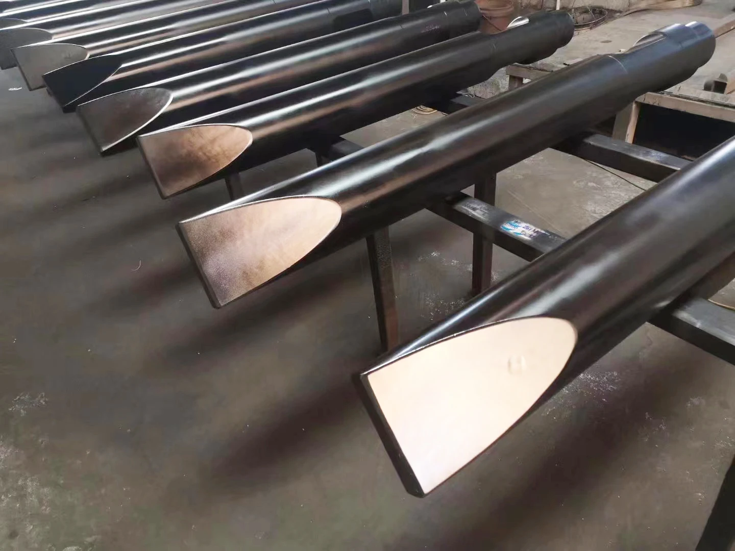 

IN-DECO Breaker HP150 HP600 HP4000 Hydraulic Hammer Parts Hydraulic Breaker Chisel