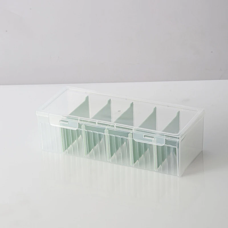 Clear Plastic Compartmentalized Organizer Box Holds 550+ Game Cards Storage Box With Adjustable Divider For Cards
