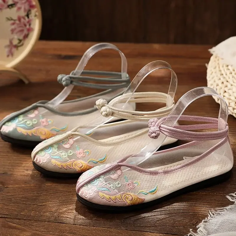 Zapatos de verano de tela antigua de Beijing, sandalias informales de malla transpirable huecas de estilo étnico Hanfu, zapatos bordados para mujer