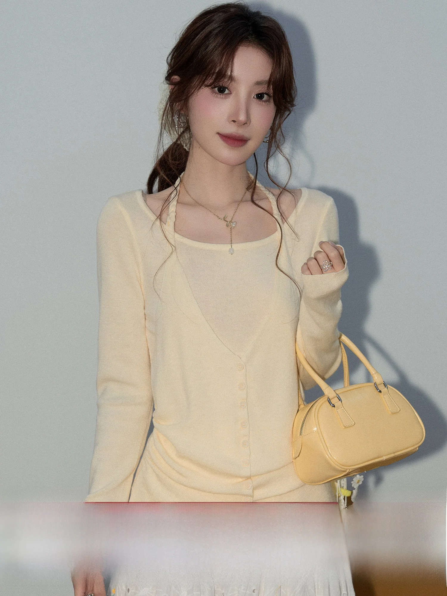 

Женский вязаный свитер Mii Xiao Ke в корейском стиле, с мягкой завязкой на талии, утягивающий, весенняя новинка, нежный, свободный крой