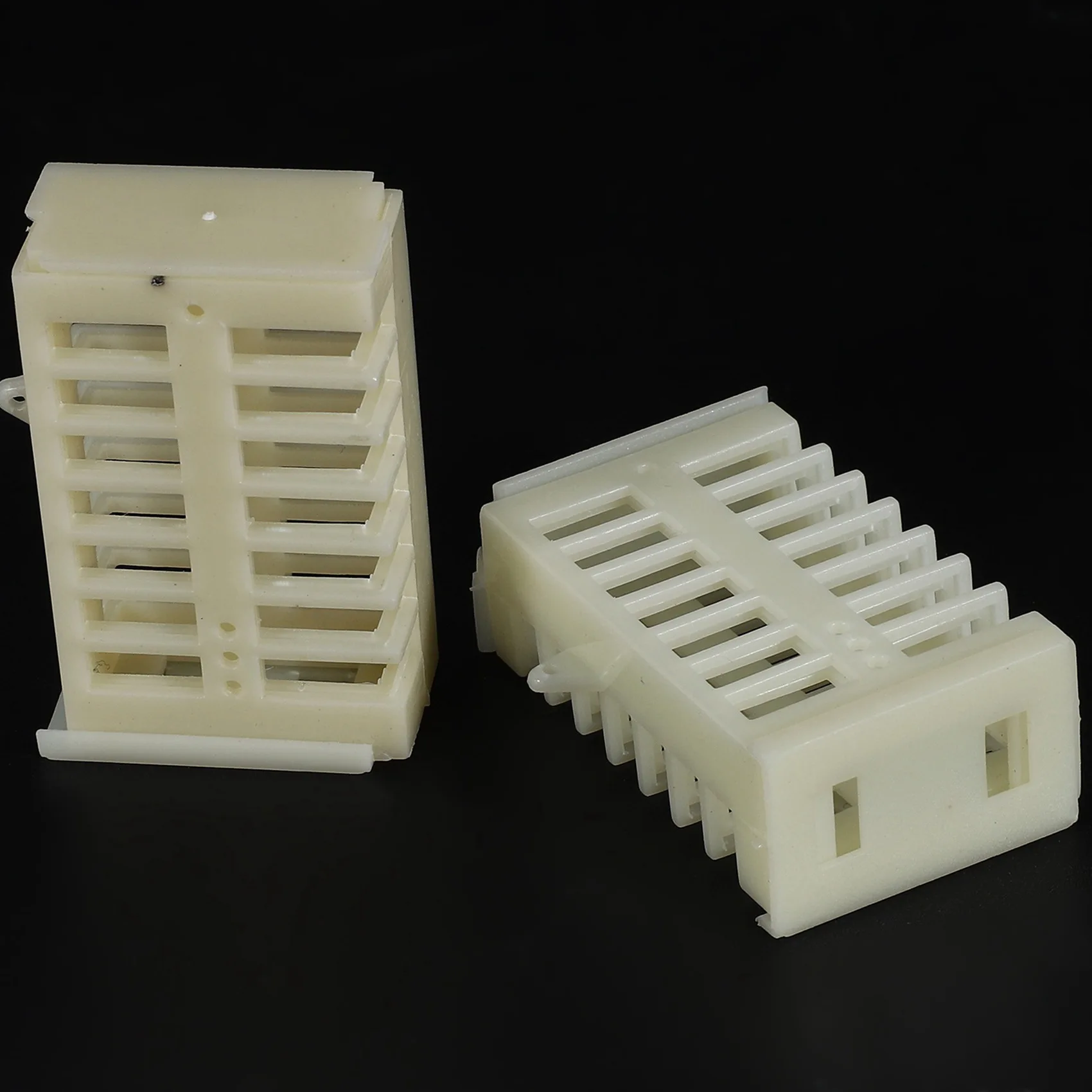 A02M-200 Pcs Removable Bee Cage Beekeeping Equipment Beekeeping Supplies Bee Queen Cage Moving Catcher Cage Bee King Cage
