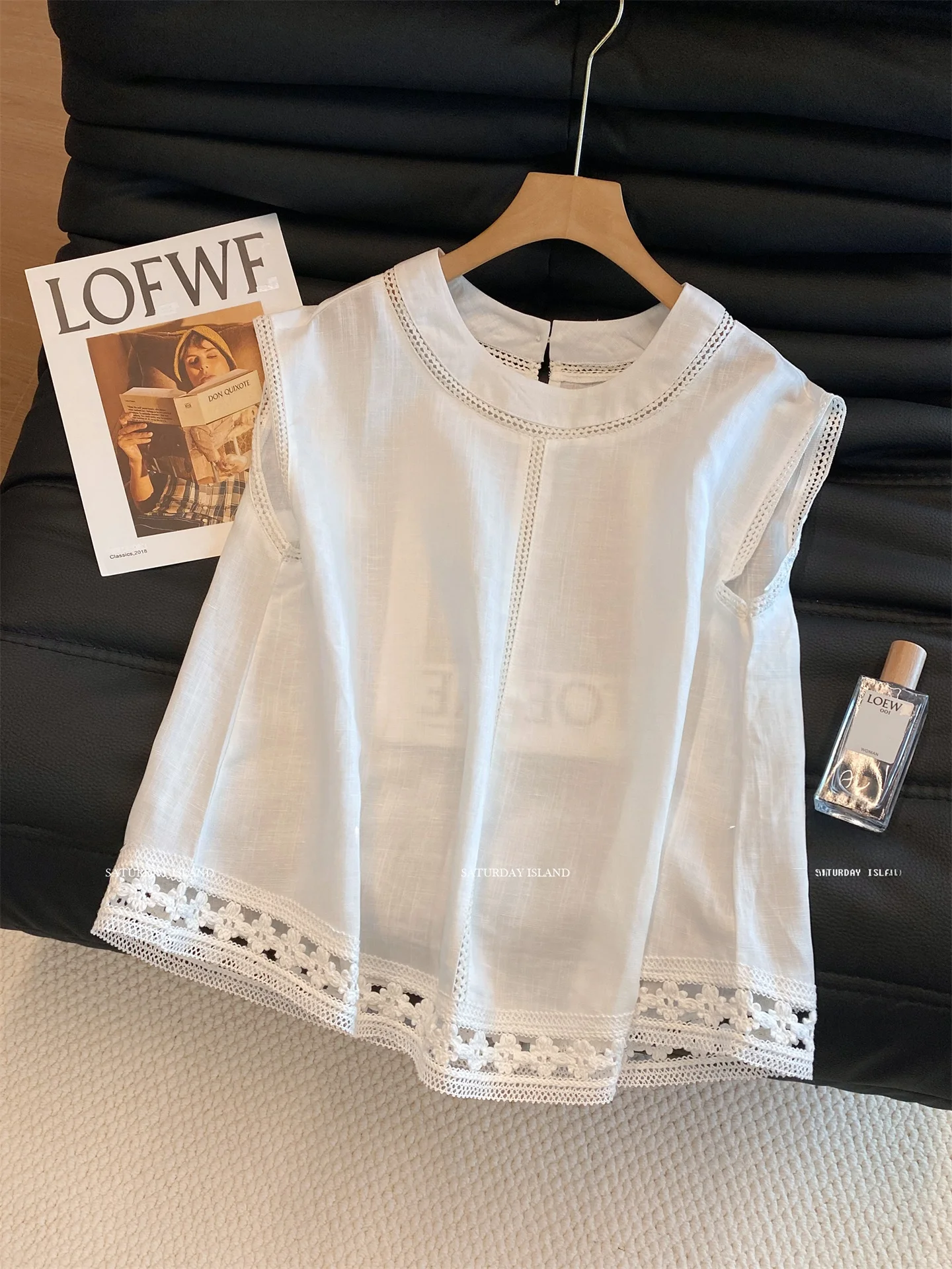 

New Chinese Sle Embroidered Lace Patchwork round Ne Svel Linen Women's irt Spring 2026 Versatile Gentle Match All