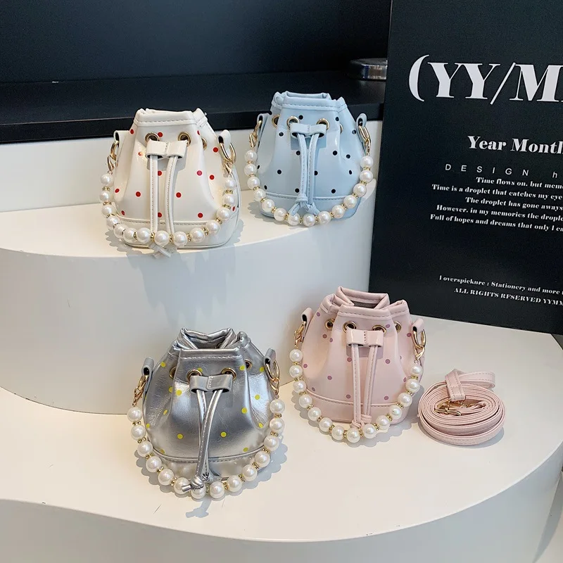 

Pearl Portable Small Bag Fashionable High Quality Drawstring Mini Bucket Bag Cute and Versatile Multi Functional Storage Handbag
