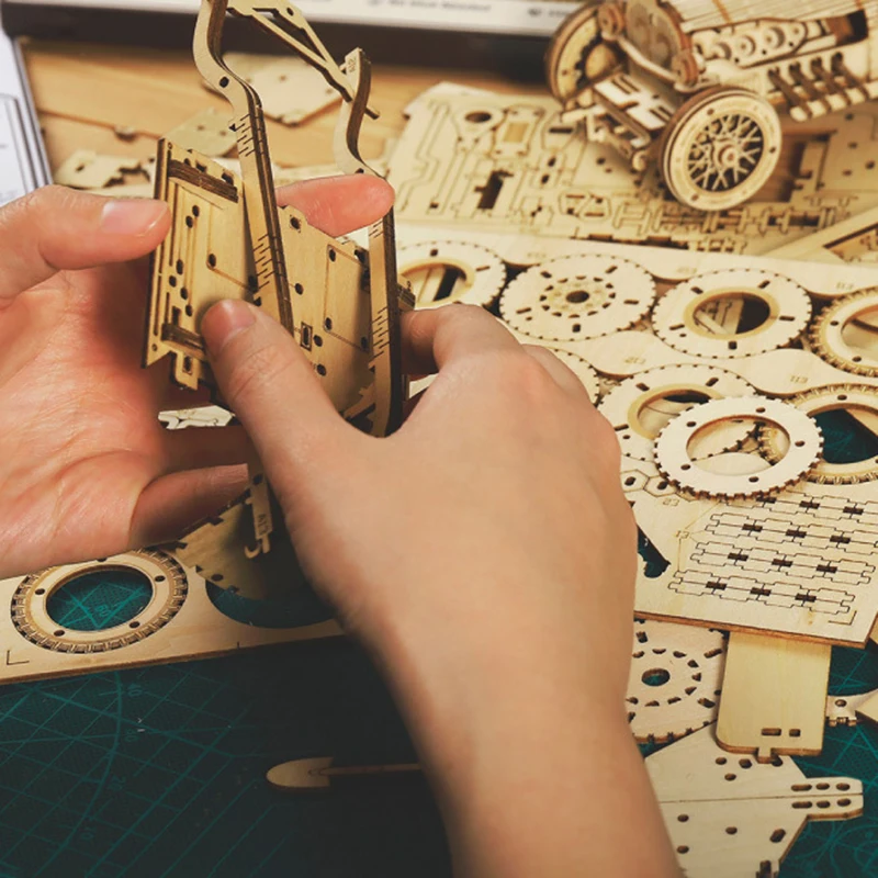 Thumbnail 3 - #34 Best Mechanical Puzzles to Buy In 2026