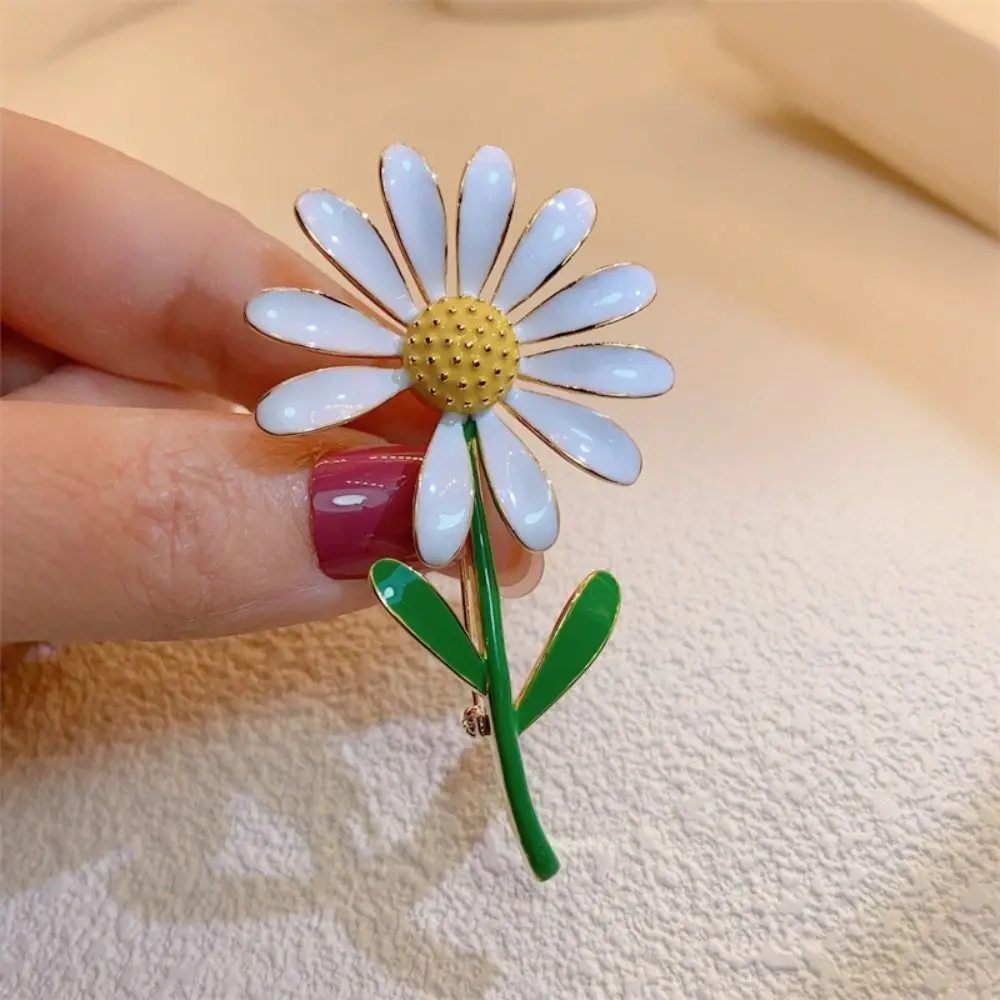 فريدة من نوعها الكورية نمط GD نفس النمط بروش ديزي نازف النفط ديزي بروش شارة سبيكة دعوى طوق دبوس الديكور