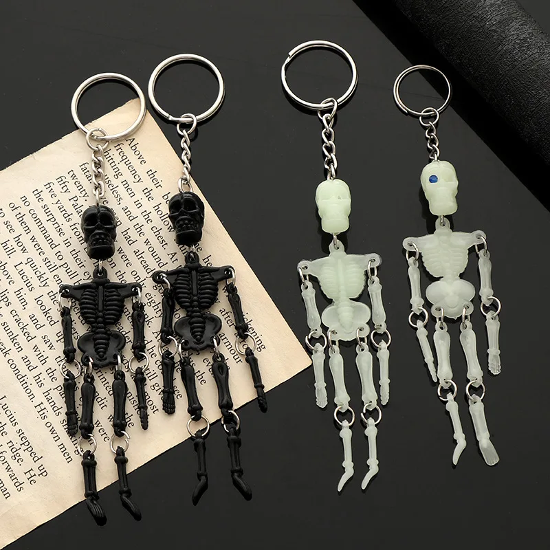

Free shipping 20 pcs/lot Halloween favors Skull key chain glow in dark key chain ring