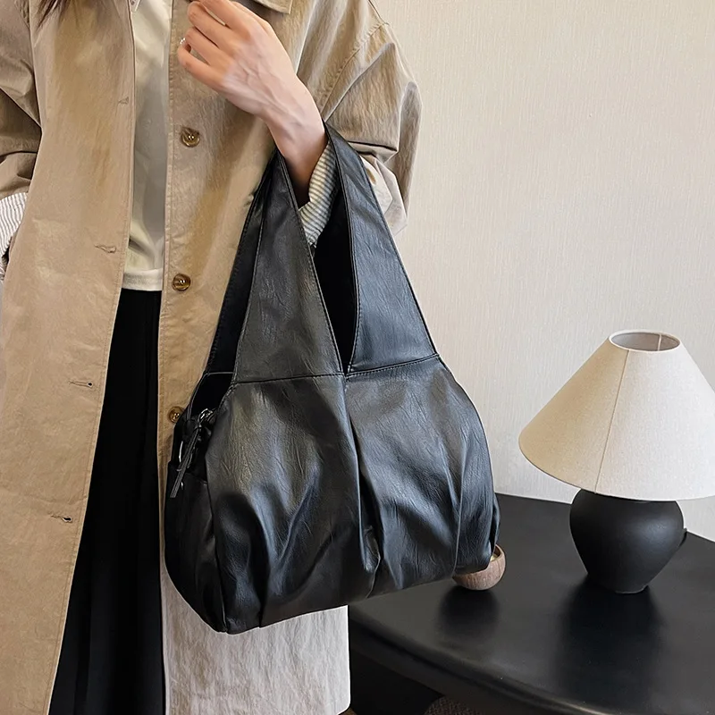 

2025 Women's Large Capacity Casual Retro Tote Bag Soft Surface Single Shoulder Crossbody Bag Christmas Gift