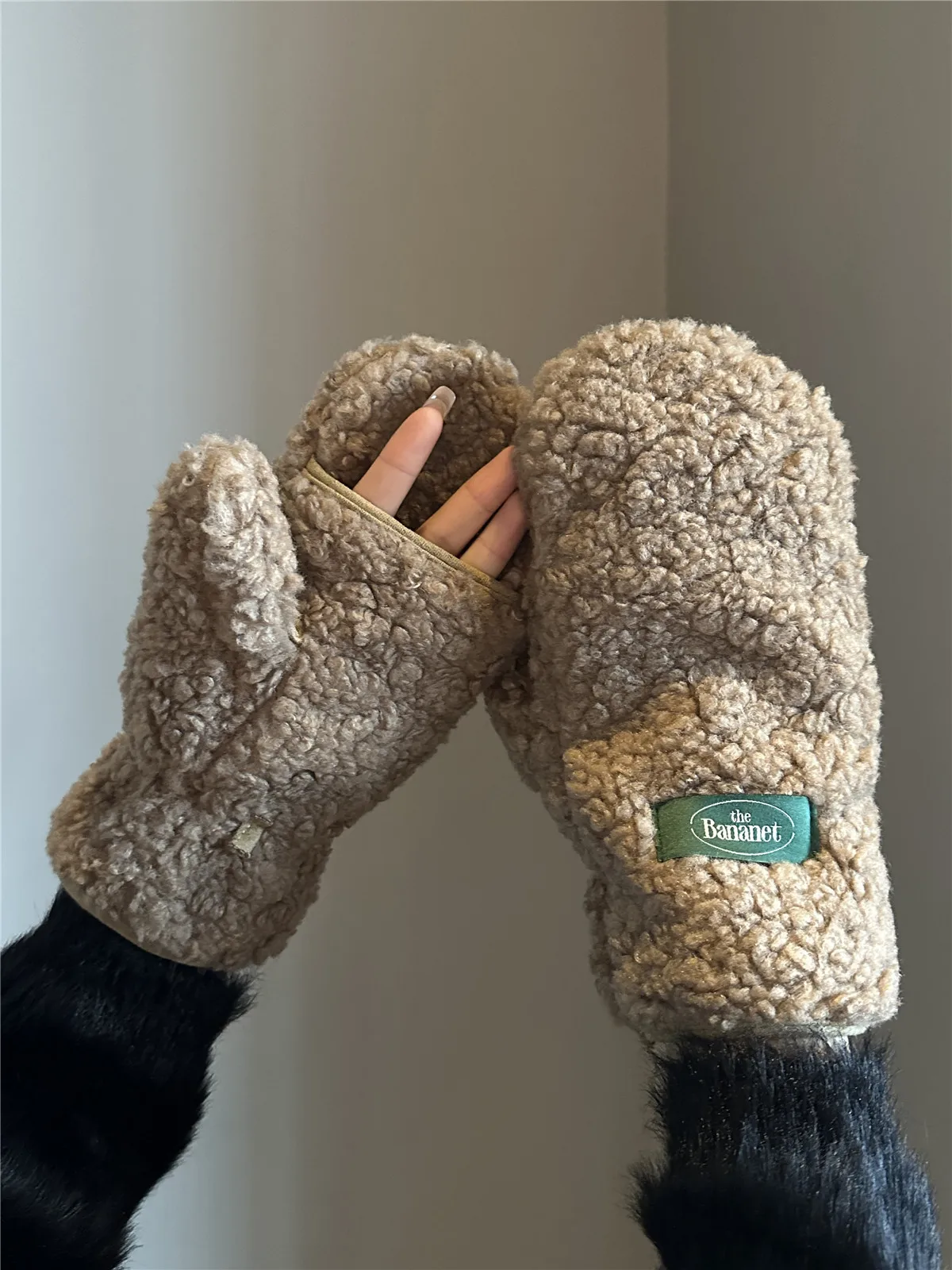 Thickened Lamb Fur Gloves Ear Covers Cycling Protection Soft Winter Gloves for Men And Women Cute Student Riding Ear Protection