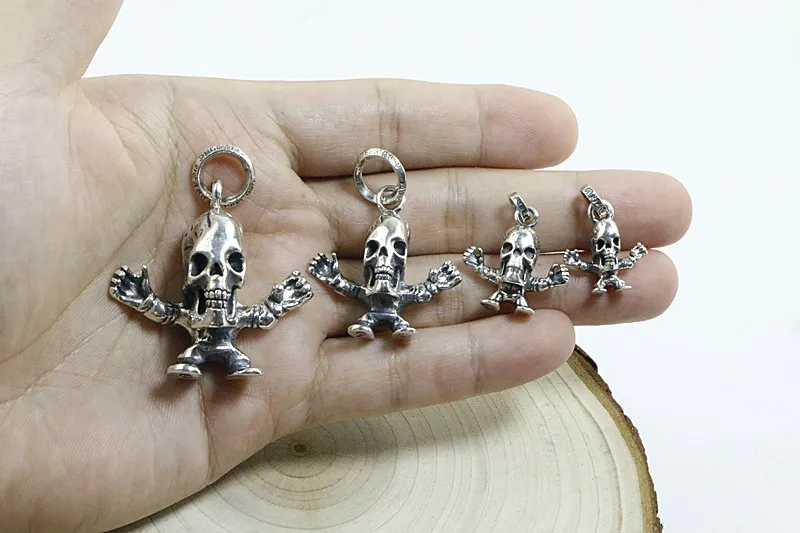 Thai Silver Vintage Skull Head Pendant Men's Sterling Silver Necklace Pendant European and American Punk Rock Elite Accessories