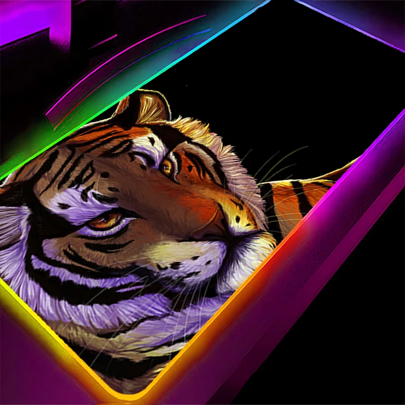 

RGB светодиодный коврик для мыши, резиновый мультяшный коврик для мыши, игровой коврик с рисунком, аксессуары для ПК, настольный коврик, нескользящий коврик для стола, офисный коврик для клавиатуры с тигром