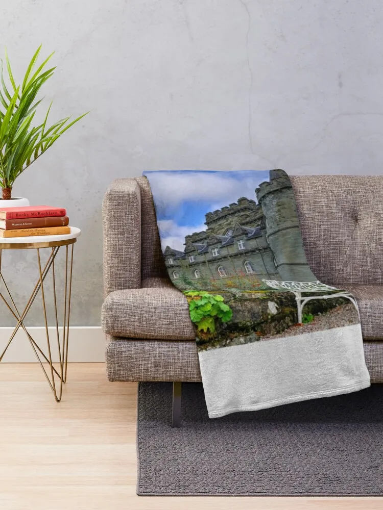 Inveraray Castle, Argyll, Scotland Throw Blanket Furrys Blankets For Bed Vintage Blankets