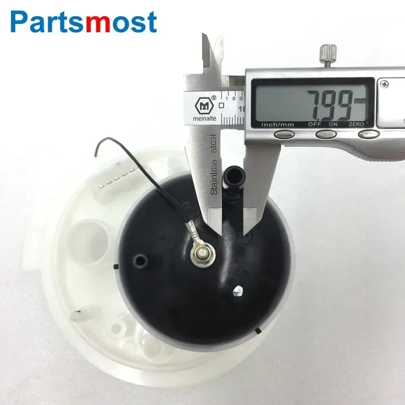 

3.2L Petrol Engine Fuel Sender Cover with Thinner Nozzle for Land Rover Freelander LR2 L359 New Fuel Filter of LR020016 LR038601