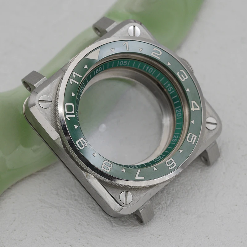 حافظة ساعة SKX007 مربعة الطيار مع قرص كريستال الياقوت متوافقة مع NH35، NH36، 7S26 4R حافظة ساعة رجالية