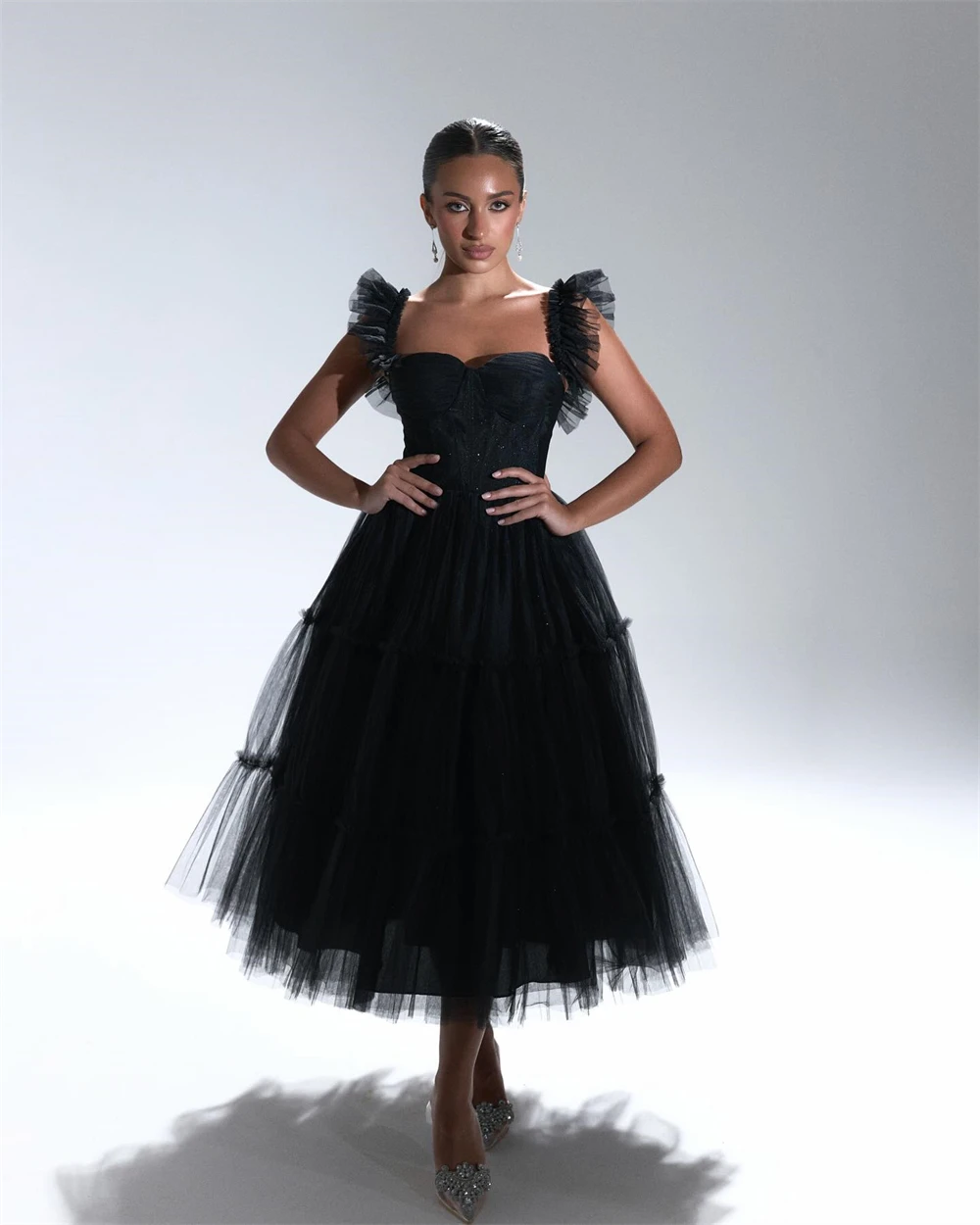 فستان سهرة أنيق من التول الأسود مخصص كلاسيكي بدون حمالات بدون أكمام فساتين العودة للوطن مزاجه فساتين المناسبات الخاصة #1