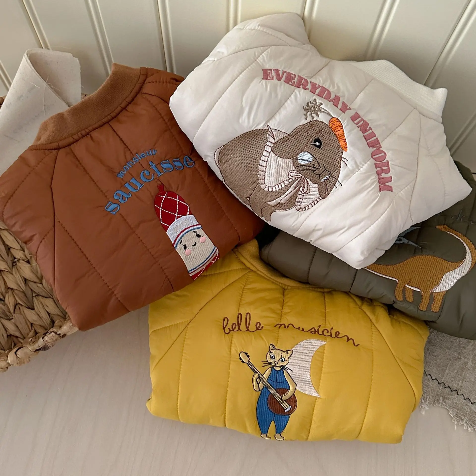 Chaqueta con bordado de dibujos animados para niños, abrigo cálido de felpa de algodón grueso, ropa de abrigo para niños, abrigo de invierno para niñas, Otoño e Invierno