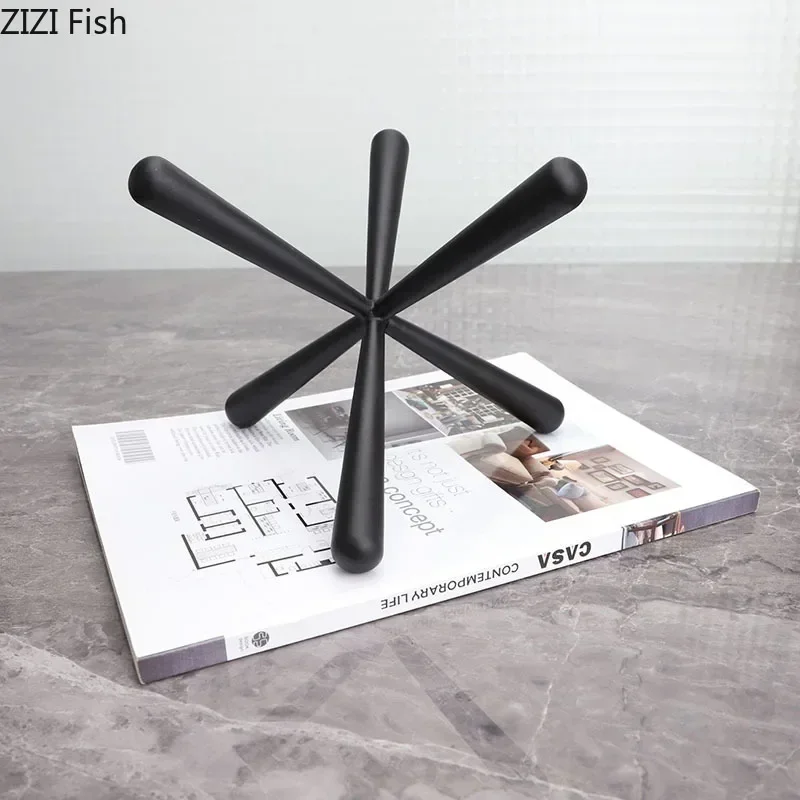 Minimalism Black Metal Hexagonal Geometric Crafts Desk Decoration Black Ornaments Hexagonal Sculpture Artwork Modern Home Decor