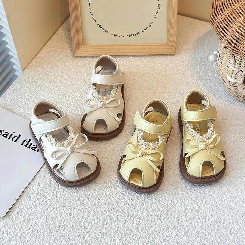 Girls Sweet Sandals with Lace Bow-knot Children Toes Capped Shoes Anti Slip Soft Sole Kids Summer Princess Sandals Peep Toe