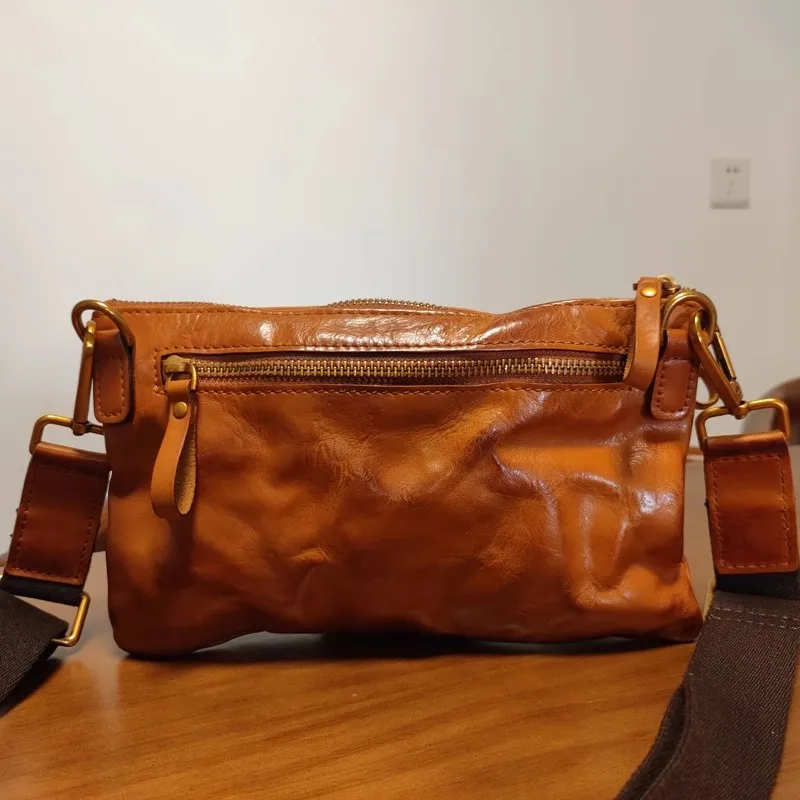 Vintage doğal hakiki deri pilili erkek küçük crossbody çanta tasarımcısı açık günlük ışık lüks gerçek inek derisi omuzdan askili çanta