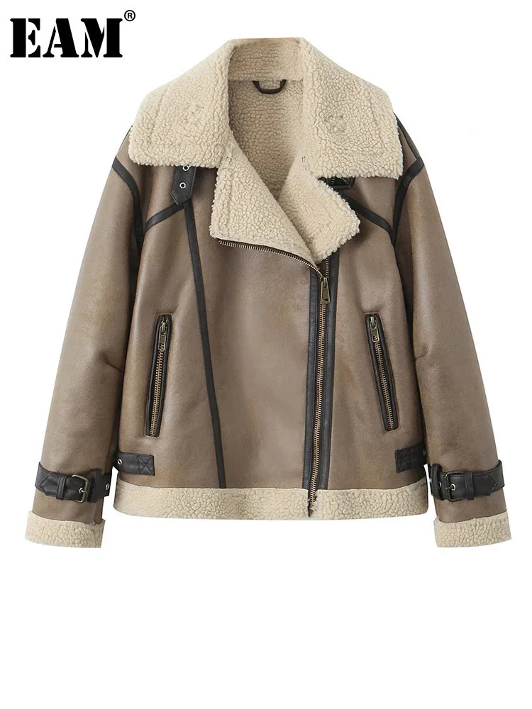 [EAM] Khaki Lambswool Suede Big Size Thick Jacket New Lapel Long Sleeve Women Coat Fashion Tide Autumn Winter 2025 1DH8484