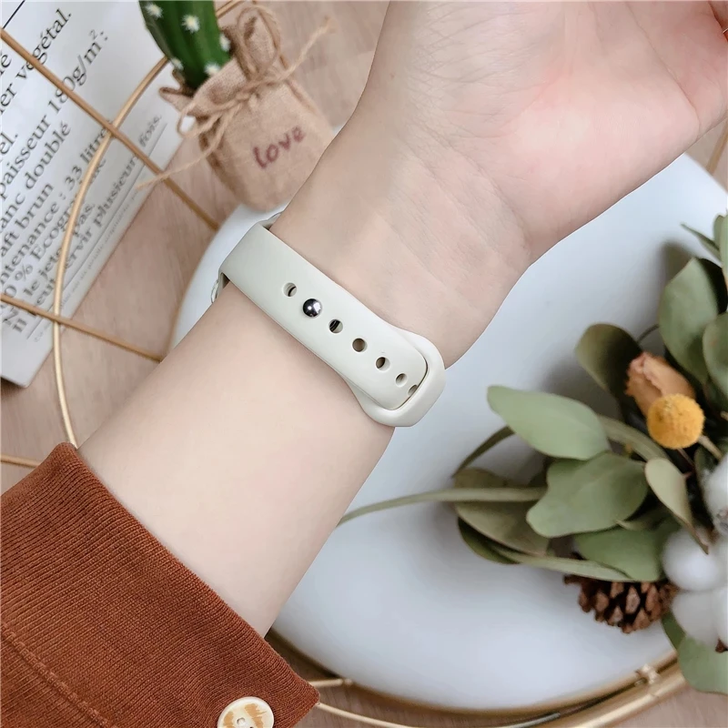 Slim Silicone strap for Apple watch band 45mm 41mm 38mm 42mm soft wrsit correa belt bracelet iWatch serie 7 3 4 5 se 6 40mm 44mm