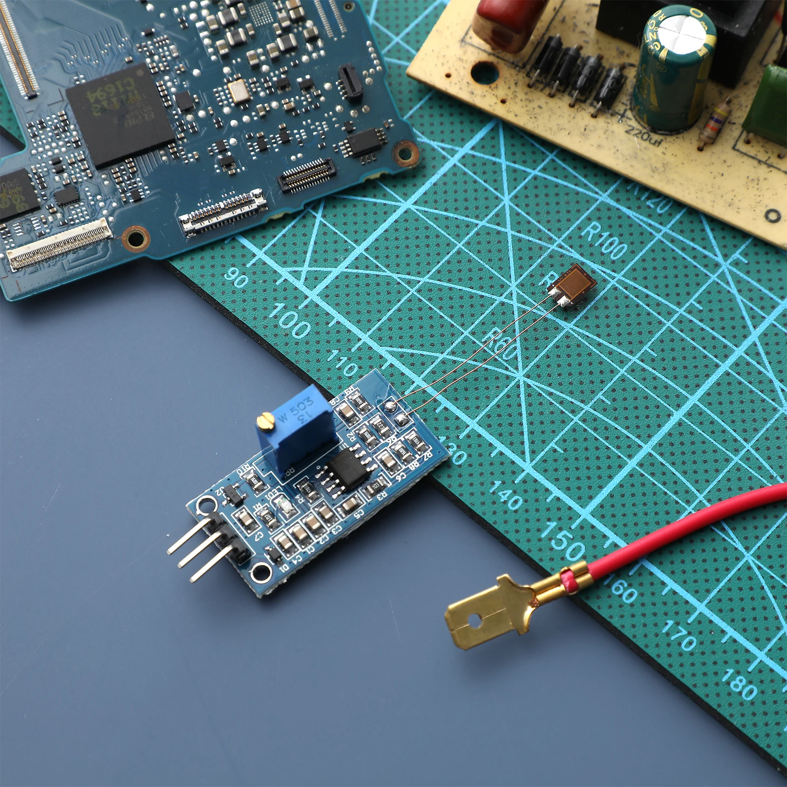 

Strain Gauge Sensor Resistance Test Bending Detection Amplifier Module Long Fatigue Life Reverse Protection Diode Analog Output
