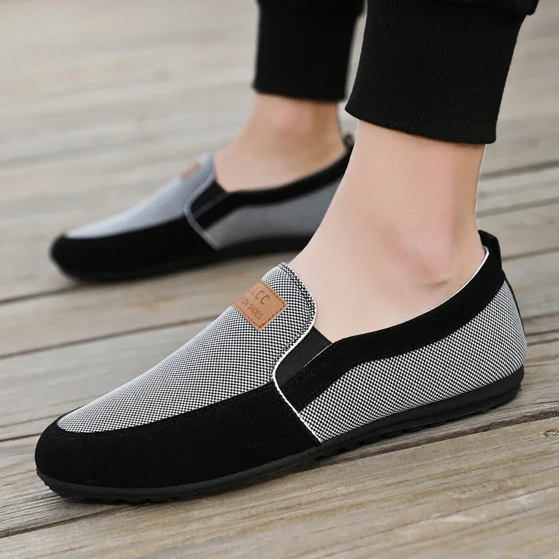 Casual Plus Size Shoes for Men Shallow Loafers Men Breathable Canvas Shoes Anti-Odor Male Athletic Shoe Flats Non Slip Moccasin