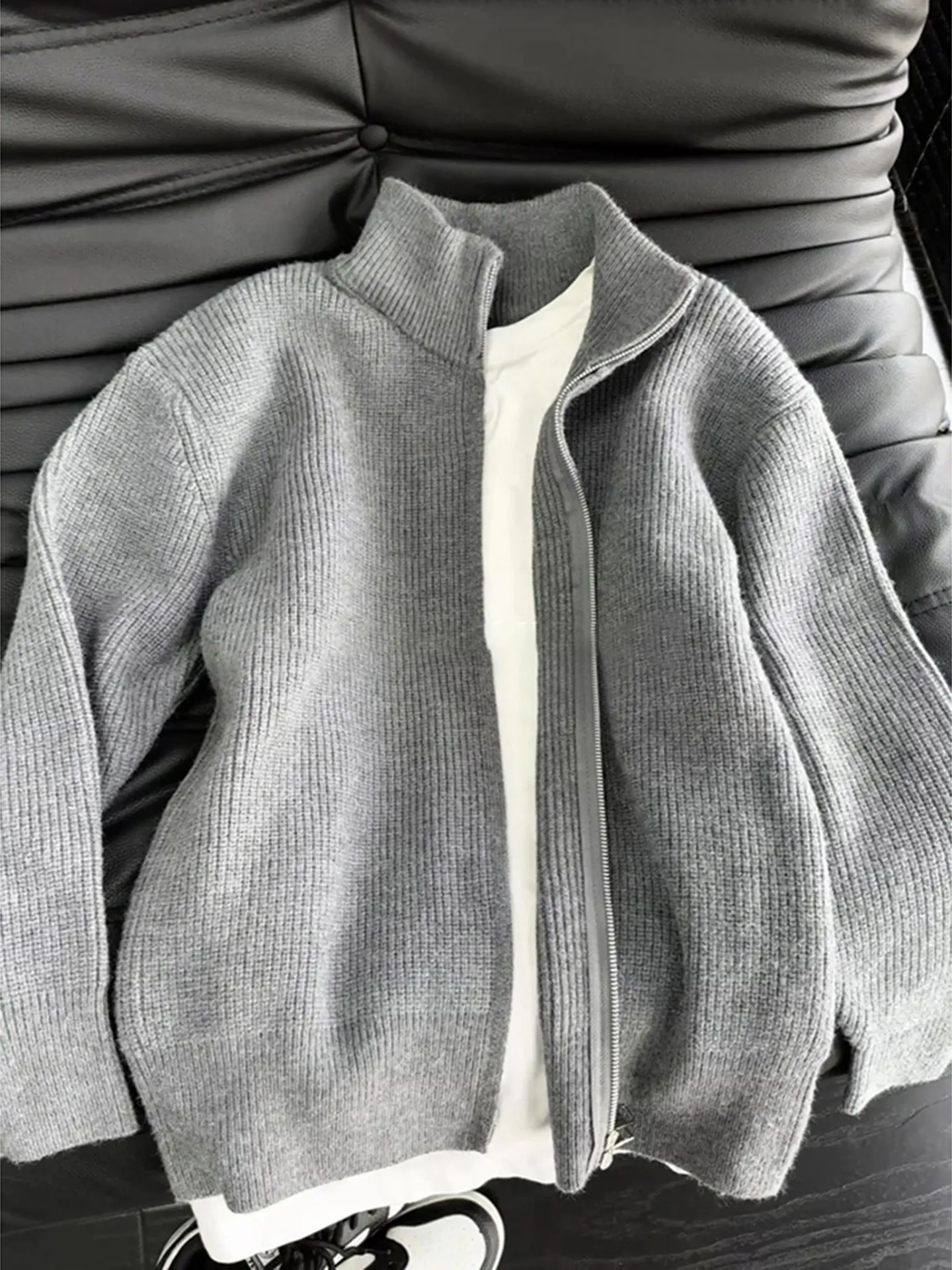 Gray Zipper Knitted Sweater Men's Style Spring Autumn Casual Loose Fit Jacket Double Zipper Regular Sleeve Long Youth Fashion