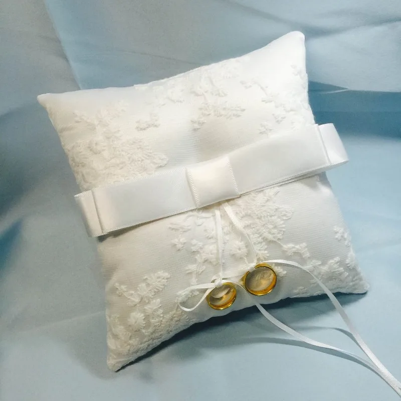 

Подушка-кольцо с жемчугом и стразами, держатель для кольца-подушки, свадебные принадлежности без колец