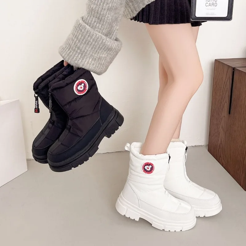 

2026 Зимние высокие зимние ботинки для женщин в северо-восточном стиле, противоскользящие, устойчивые к снегу, пушистые, на подкладке, на толстой подошве, на открытом воздухе