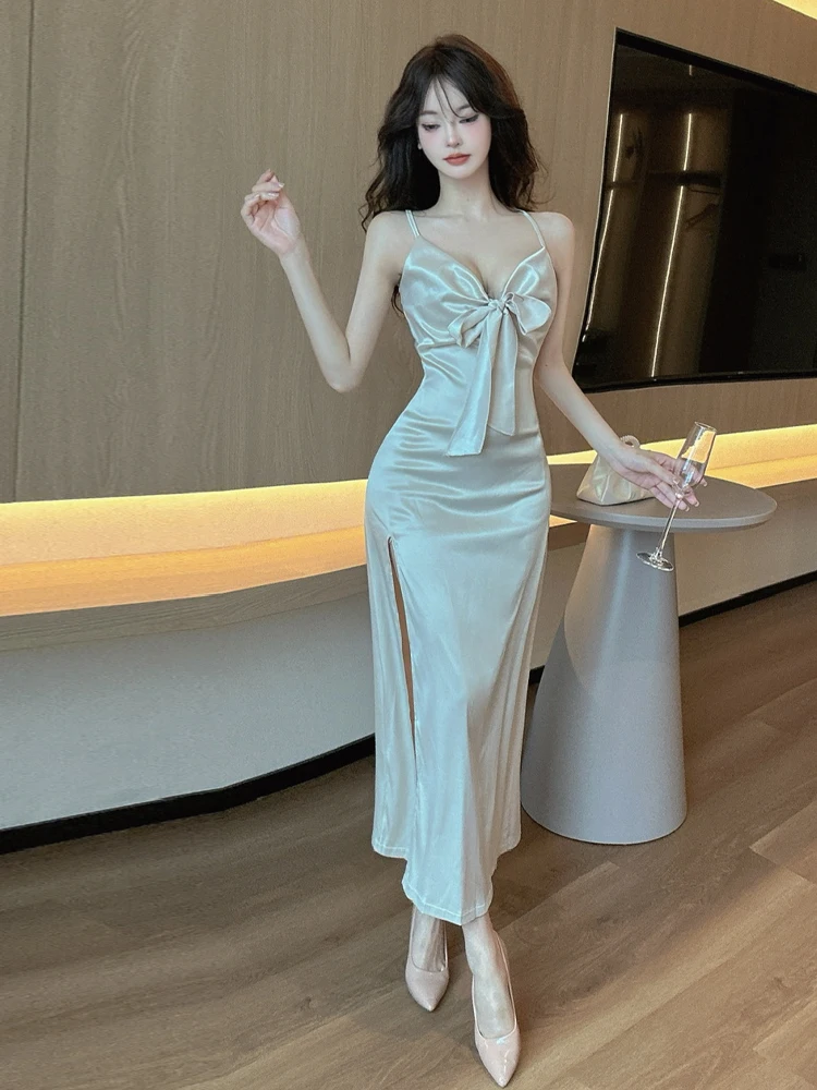

Сексуальное милое атласное длинное платье с глубоким вырезом и завязками на талии, облегающее платье с разрезом V Ne для молодых женщин, летняя мода