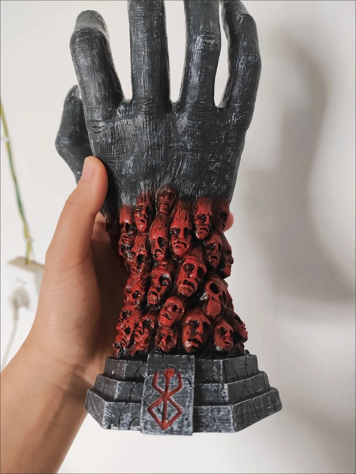 Figura Berserk de la mano de Dios, figura Berserk de 25cm, modelo de colección de mano de Diablo, juguete de Anime, estatuas de mano de bruja gótica, regalo