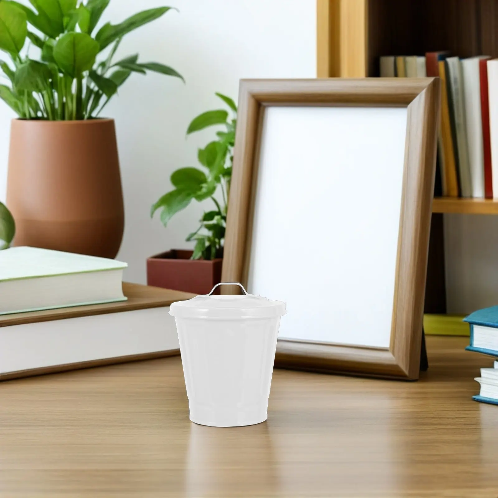 3Pcs Mini Trash Can Metal Small Desktop Trash Bin Lid Office Tabletop Storage Pencil Holder Makeup Organizer Metal Garbage Can