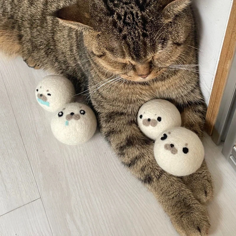 

New Silent Wool Felt Pet Seal Ball Self Entertainment Hand Felted For Cats Dogs Biteresistant Teeth Grinding Boredom Relief Ball