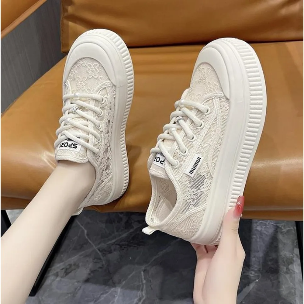 Women Vulcanized Shoes Spring New Style Fashionable Breathable Thick Sole Versatile Comfortable Casual Sports Shoes