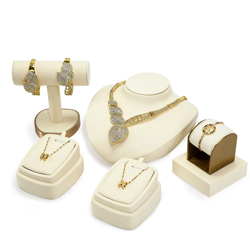 

Counter jewelry display props off-white super-fine fiber earrings, bracelets, bangles, jewelry display stand, accessory storage