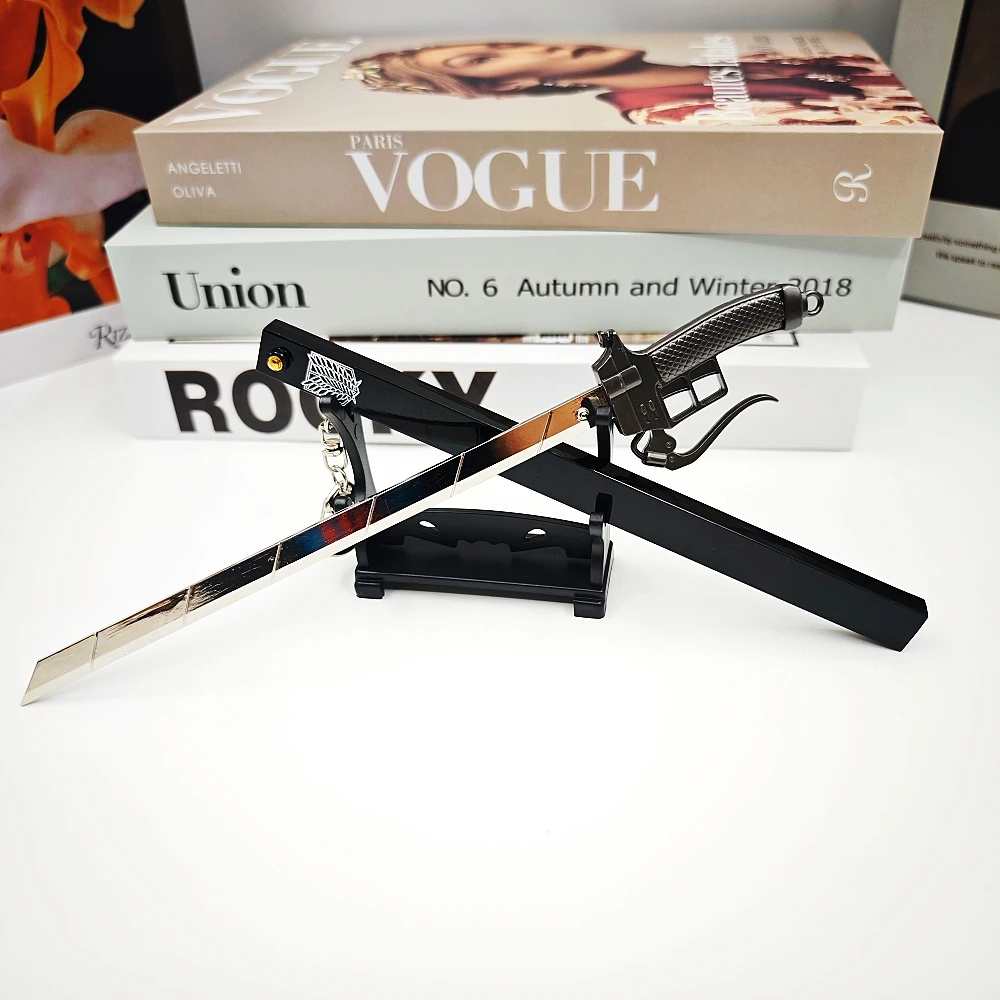 ataque-em-tita-anime-liga-periferica-pop-up-espada-armas-modelo-ferrugem-livre-artesanato-brinquedo-colecao-chaveiro-ornamentos-exibicao-22cm